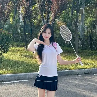 秦芳慧